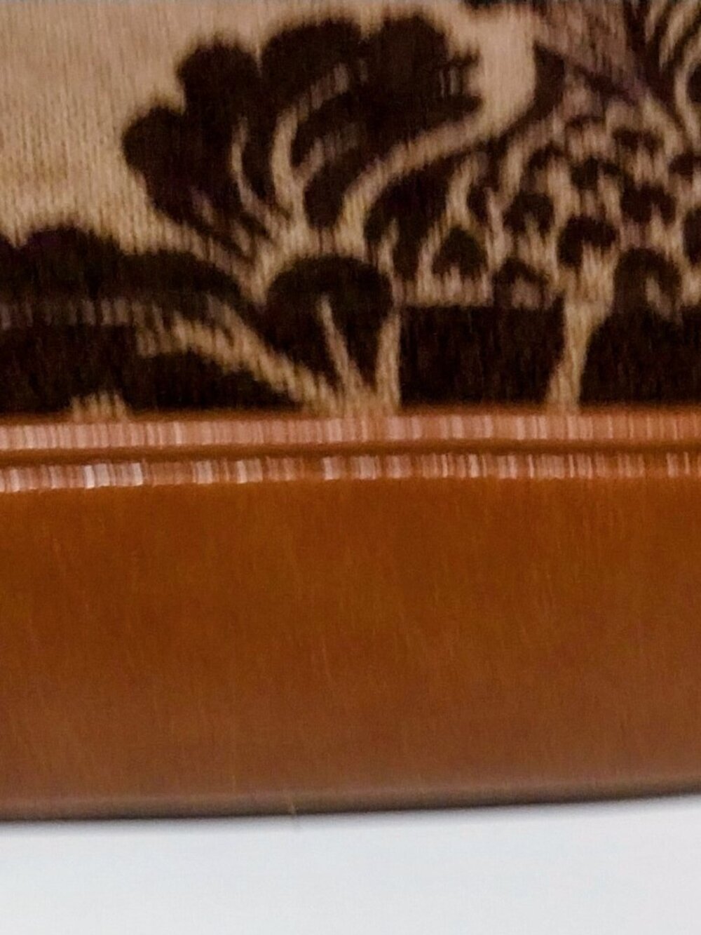 Small Tan Brocade Leather Handbag - Picture 6 of 6